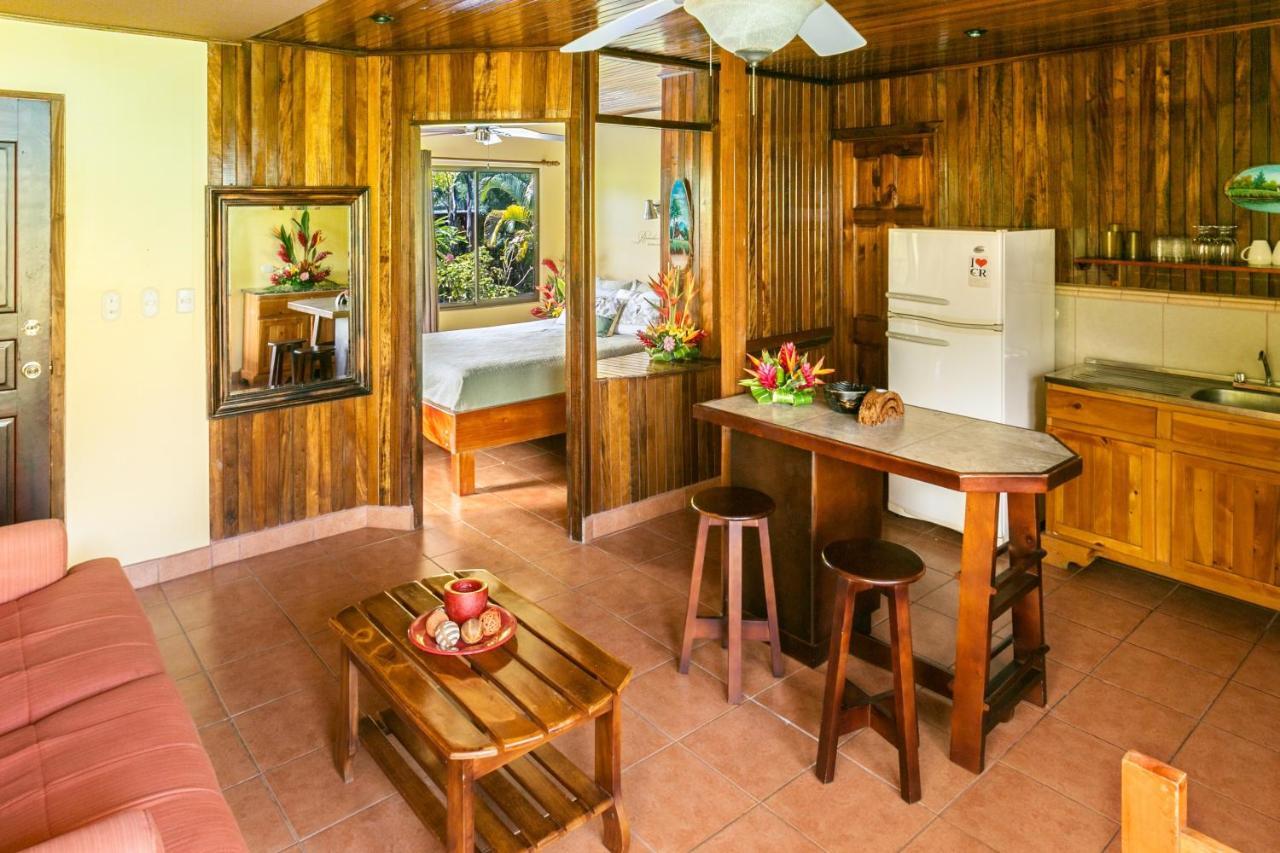 Villas Oasis มานูเอล อันโตนิโอ ภายนอก รูปภาพ
