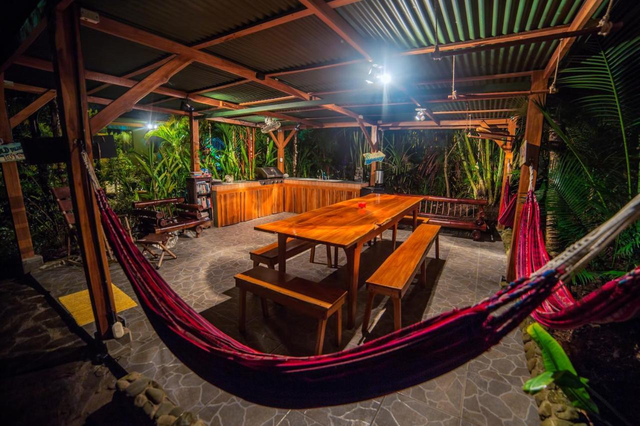Villas Oasis มานูเอล อันโตนิโอ ภายนอก รูปภาพ