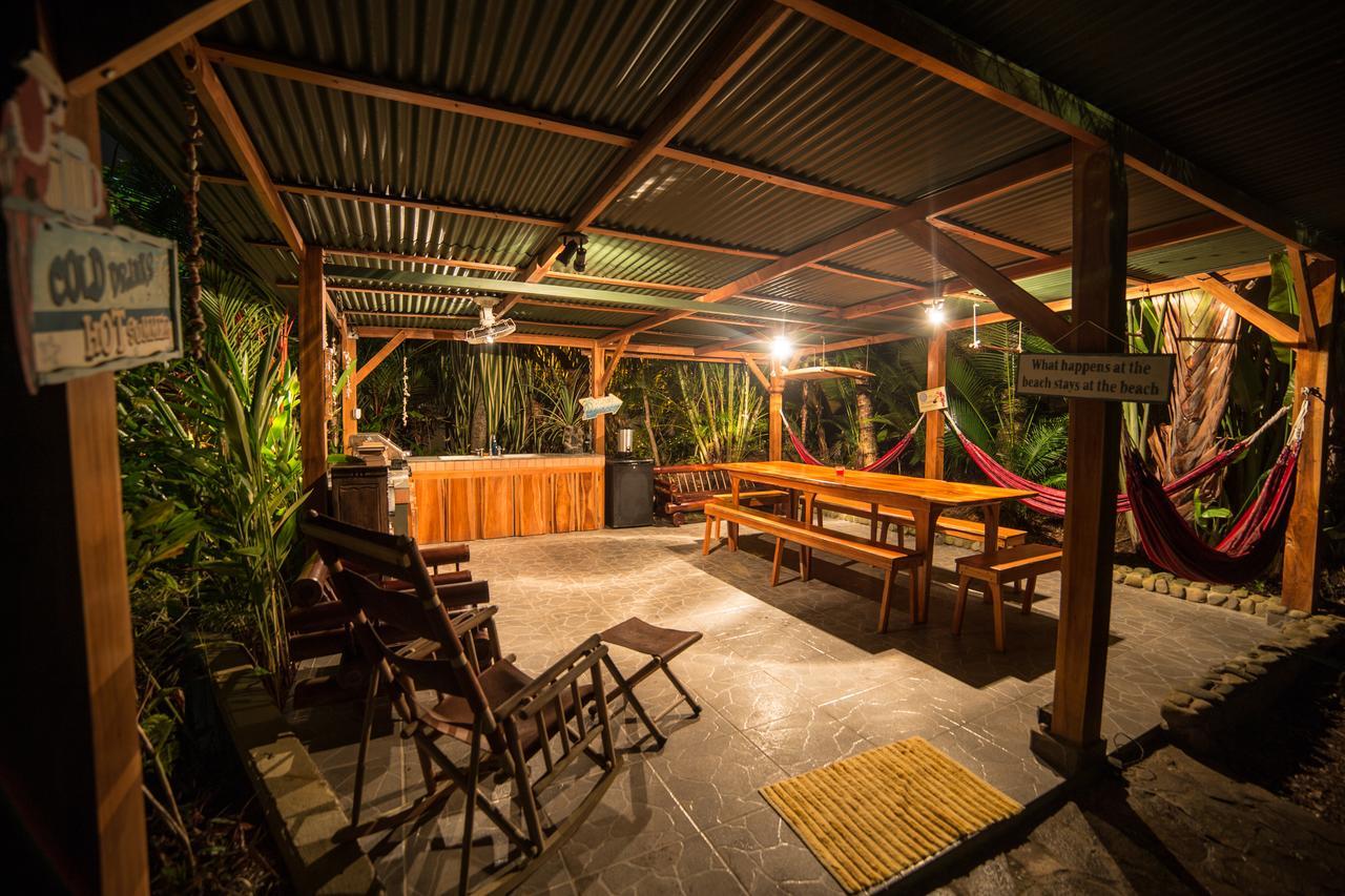 Villas Oasis มานูเอล อันโตนิโอ ภายนอก รูปภาพ